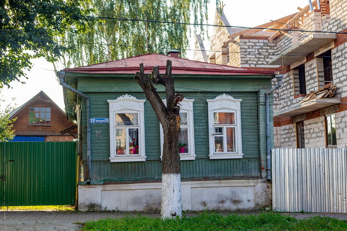 Комплексная судебная строительно-техническая и оценочная экспертиза жилого дома
